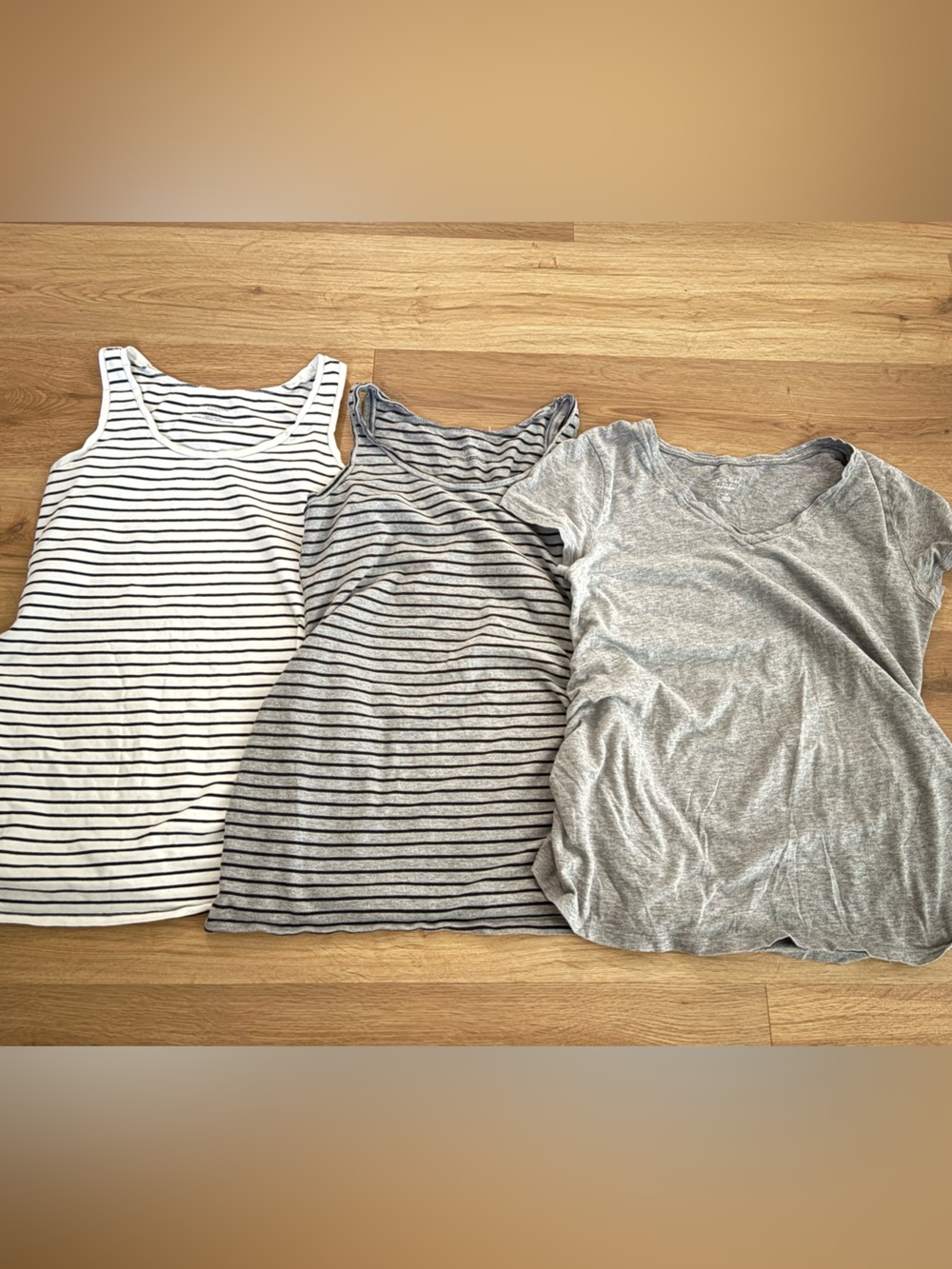 Maternity Shirt Bundle Size Small & Medium Neutral Gray White Tank Short Sleeve